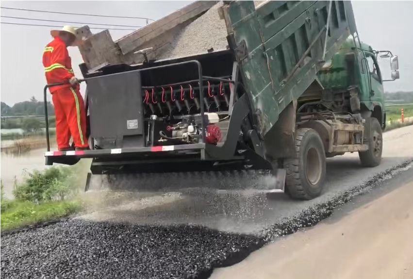碎石撒布機